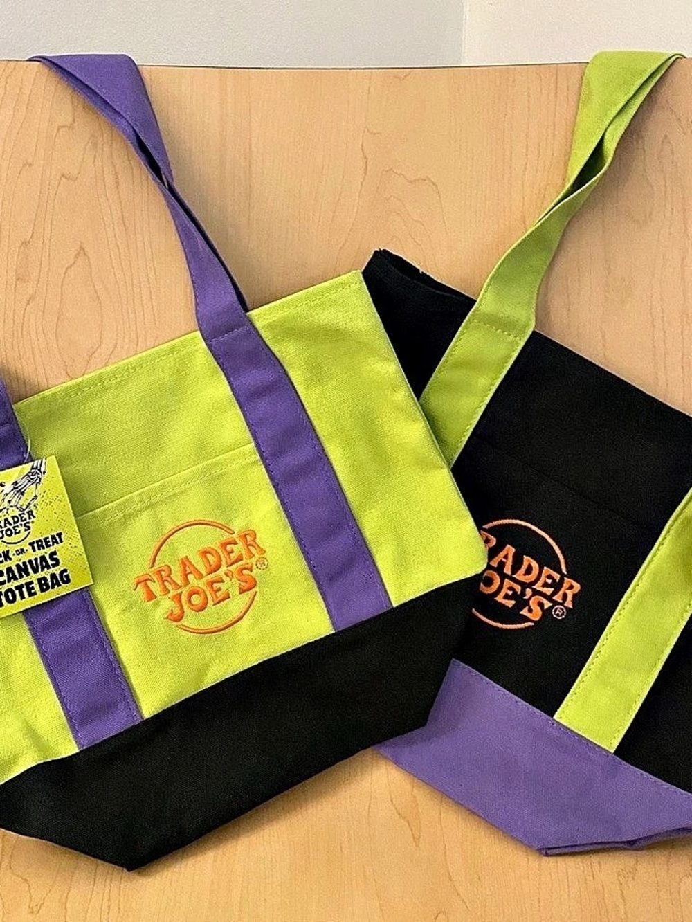 Trader Joe's Trick-or-Treat Mini Canvas Tote Bag Green & Black